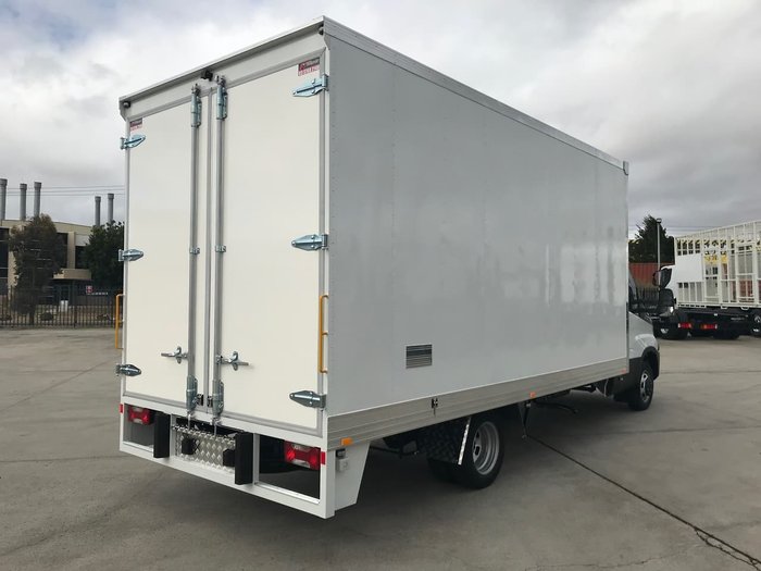 2020 IVECO IVECO 50C17 AUTO WITH 5.1M PANTECH BODY null null white