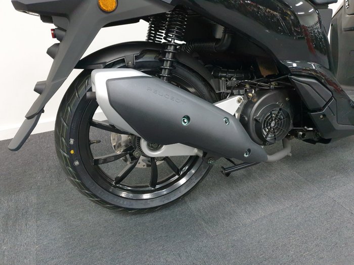 2020 Peugeot BELVILLE 200 RS Black