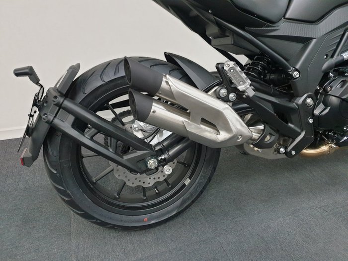 2020 Benelli 502C Black