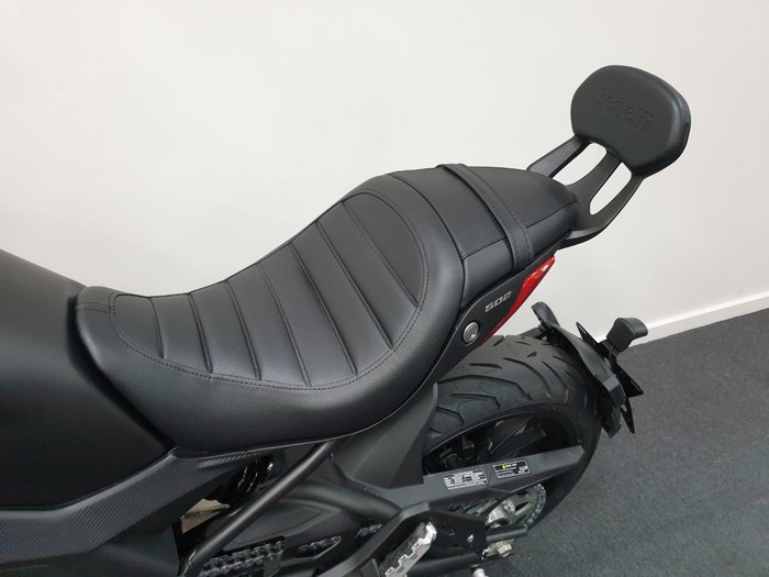 2020 Benelli 502C Black