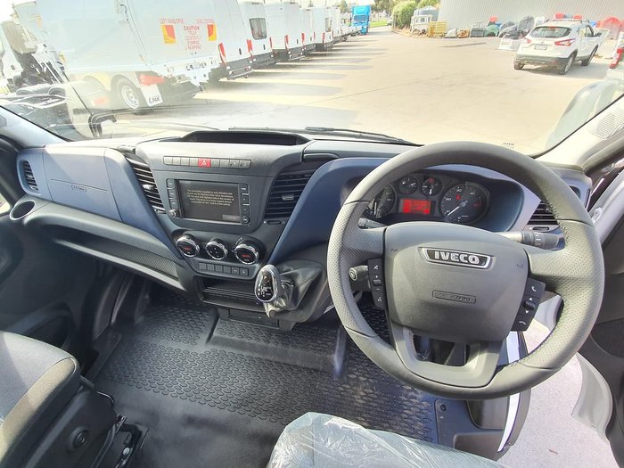 2019 IVECO 50C17 DUAL CAB IN STOCK - MUST SELL! null null White