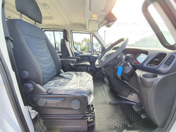 2019 IVECO 50C17 DUAL CAB IN STOCK - MUST SELL! null null White