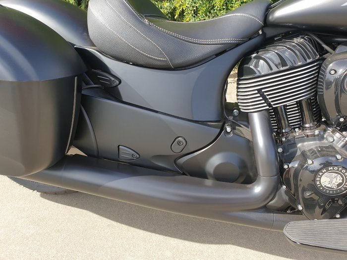 2020 Indian SPRINGFIELD DARK HORSE BLACK