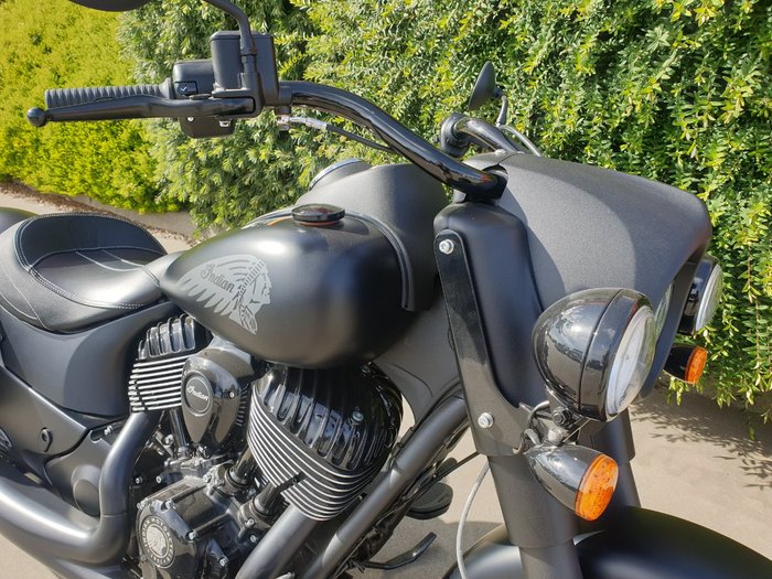 2020 Indian SPRINGFIELD DARK HORSE BLACK