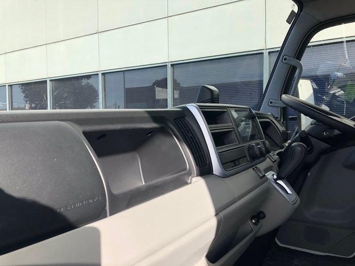 2020 FUSO CANTER CAR LICENCE PAN PANTECH SAFETY PACK TUCKAWAY TAILGATE null null White