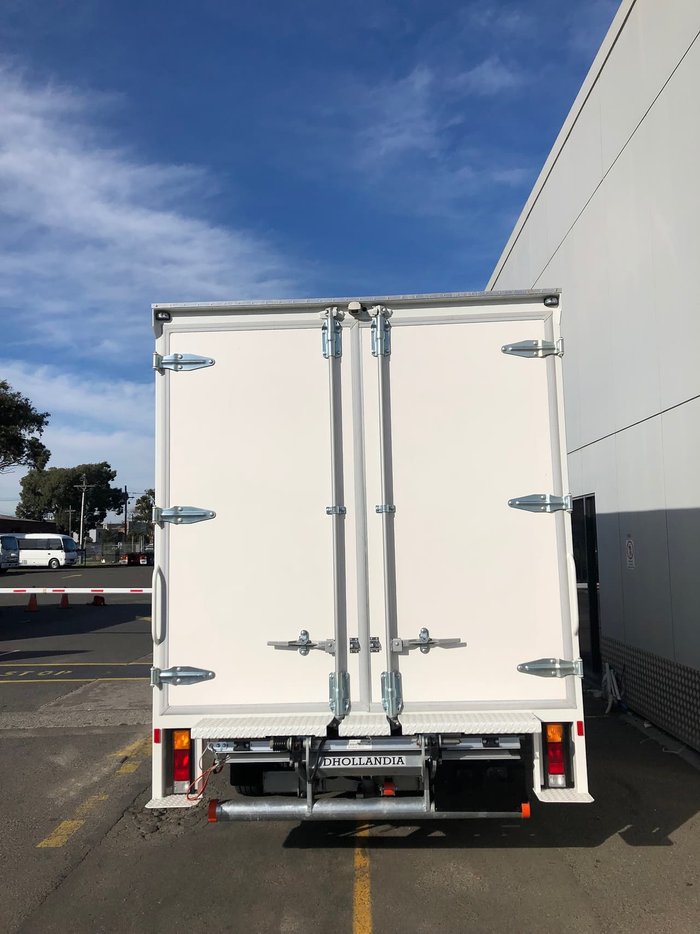 2020 FUSO CANTER CAR LICENCE PAN PANTECH SAFETY PACK TUCKAWAY TAILGATE null null White