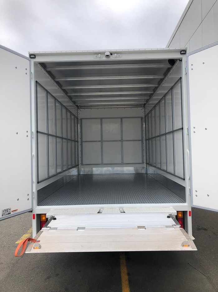 2020 FUSO CANTER CAR LICENCE PAN PANTECH SAFETY PACK TUCKAWAY TAILGATE null null White