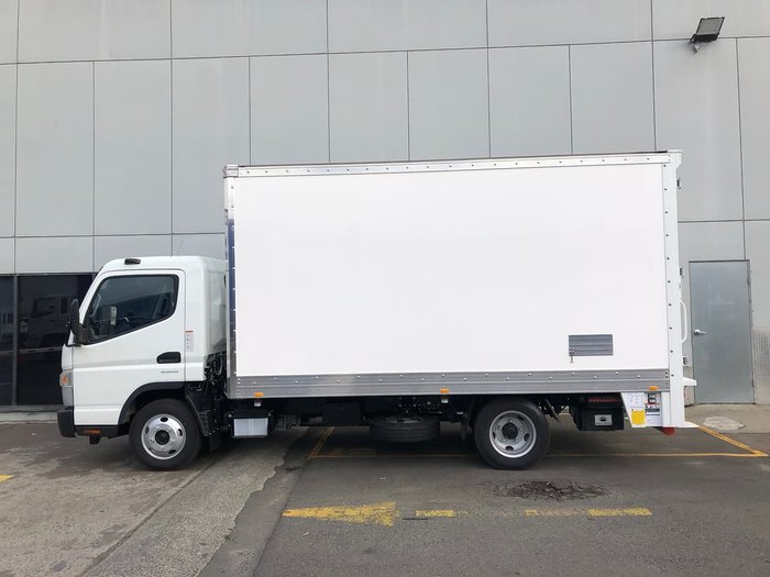 2020 FUSO CANTER CAR LICENCE PAN PANTECH SAFETY PACK TUCKAWAY TAILGATE null null White