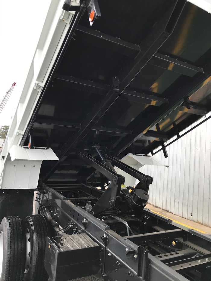 2019 FUSO FIGHTER 1124 FACTORY TIPPER White