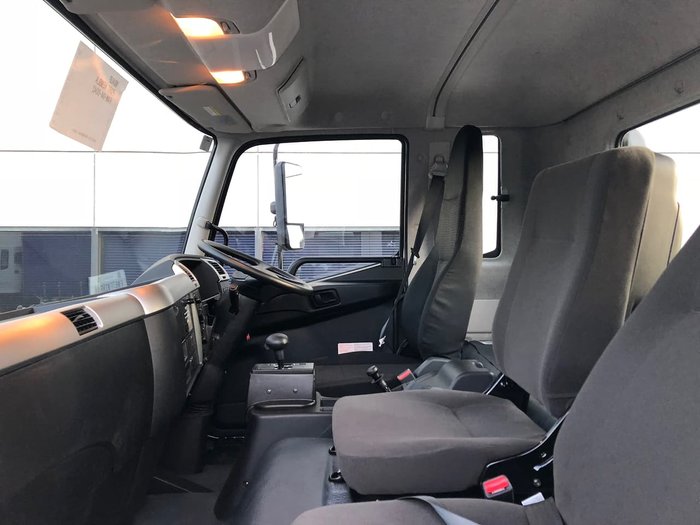 2020 FUSO FIGHTER 1627 CAB CHASSIS AIR BAG ALLISON AUTOMATIC null null White