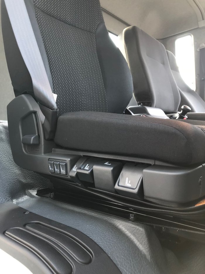 2020 FUSO FIGHTER 1627 CAB CHASSIS AIR BAG ALLISON AUTOMATIC null null White