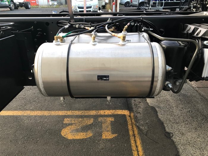 2020 FUSO FIGHTER 1627 CAB CHASSIS AIR BAG ALLISON AUTOMATIC null null White