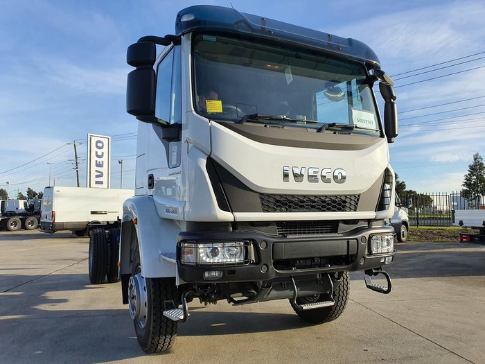 2021 IVECO ML150 4X4 SLEEPER CAB null null White