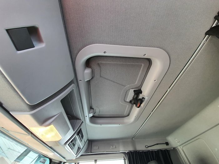 2021 IVECO ML150 4X4 SLEEPER CAB null null White