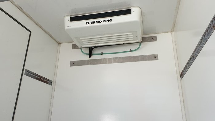 2020 HINO 300 SERIES 616 IFS AUTO FRIDGE TRUCK null null White