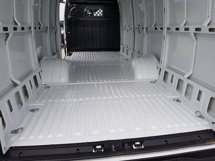 2020 IVECO 50C17 18M VAN null null White