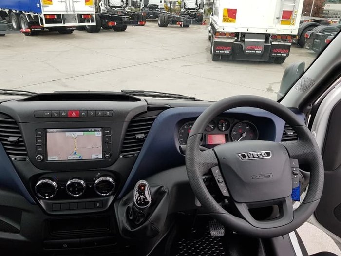 2020 IVECO DAILY 70C17 CAB CHASSIS 4350MM WB null null white