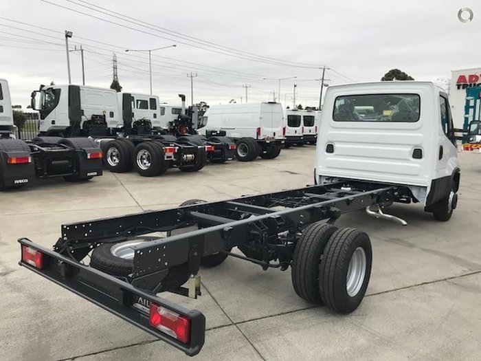2020 IVECO DAILY 70C17 CAB CHASSIS 4350MM WB null null white