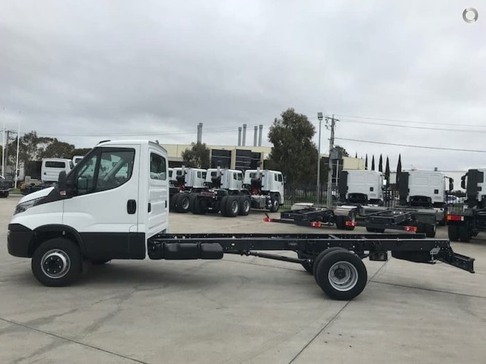 2020 IVECO DAILY 70C17 CAB CHASSIS 4350MM WB null null white