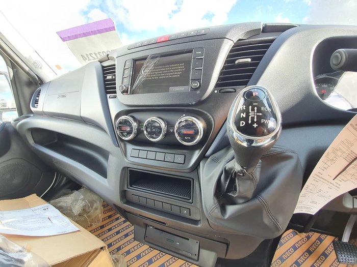 2020 IVECO DAILY 35S17 VAN - 12M null null white