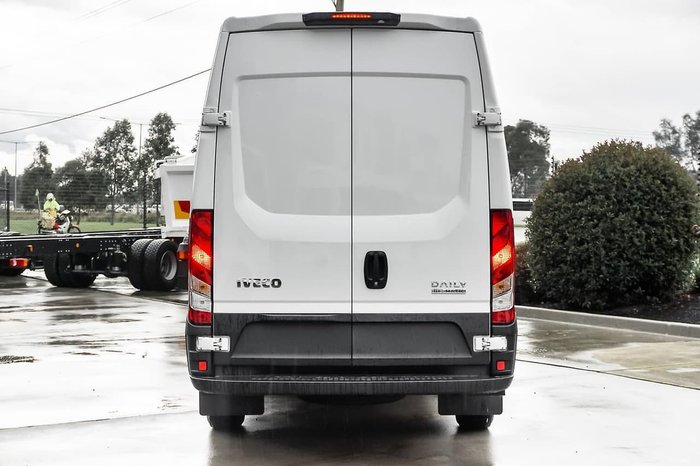 2020 IVECO DAILY 35S17 VAN - 12M null null white