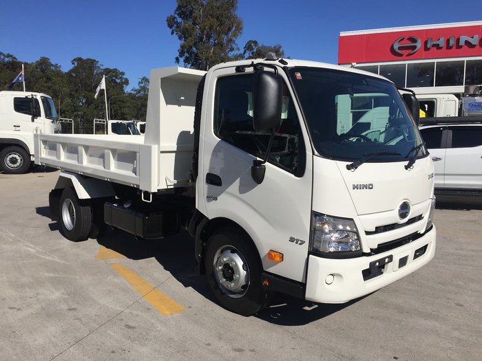 2020 HINO 917 MT 3430 WIDE TIPPER null null White