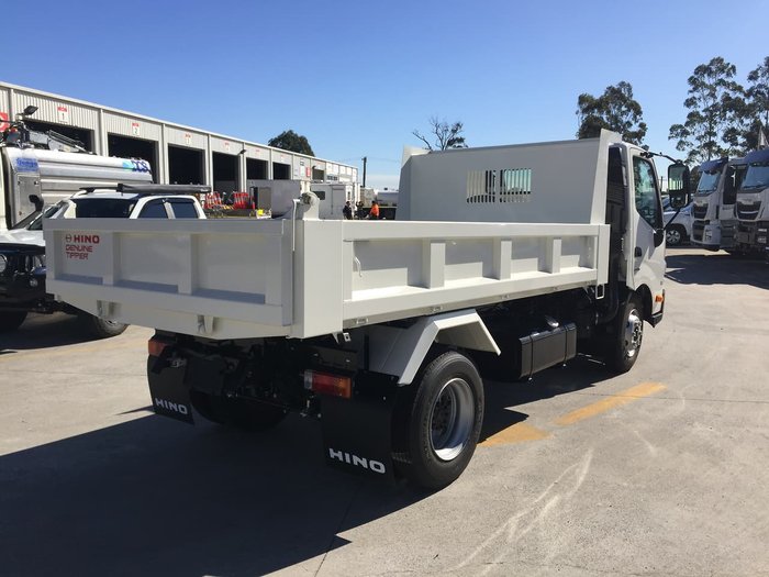 2020 HINO 917 MT 3430 WIDE TIPPER null null White