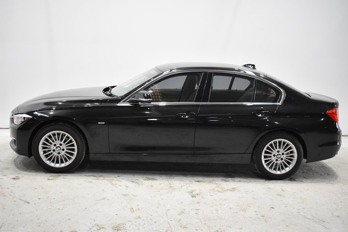 2014 BMW 3 Series 320d Luxury Line F30 Black