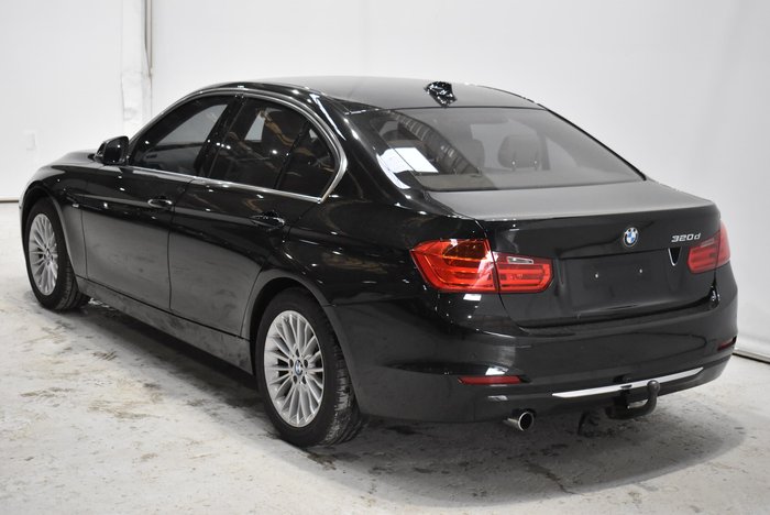 2014 BMW 3 Series 320d Luxury Line F30 Black