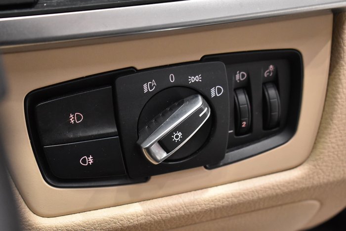 2014 BMW 3 Series 320d Luxury Line F30 Black