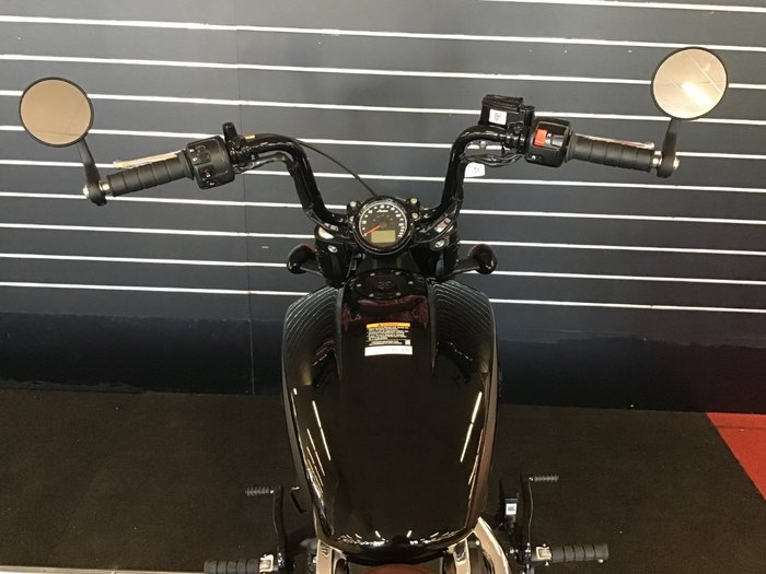 2020 Indian SCOUT BOBBER TWENTY THUNDER BL Black