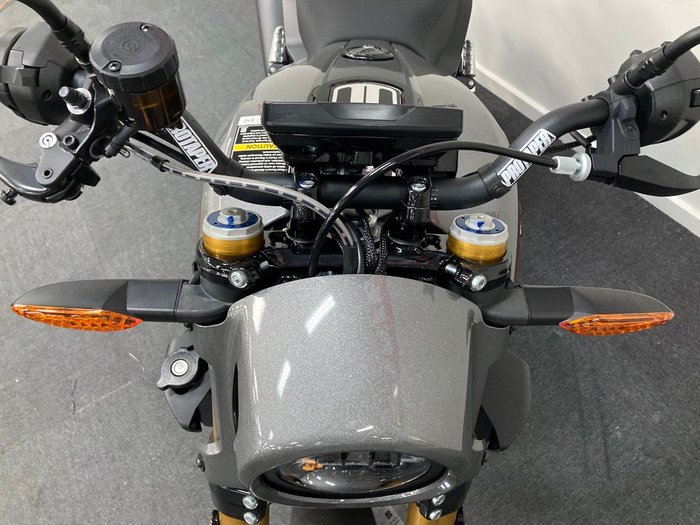 2019 Indian FTR 1200 S (RED STEEL GRAY) Red