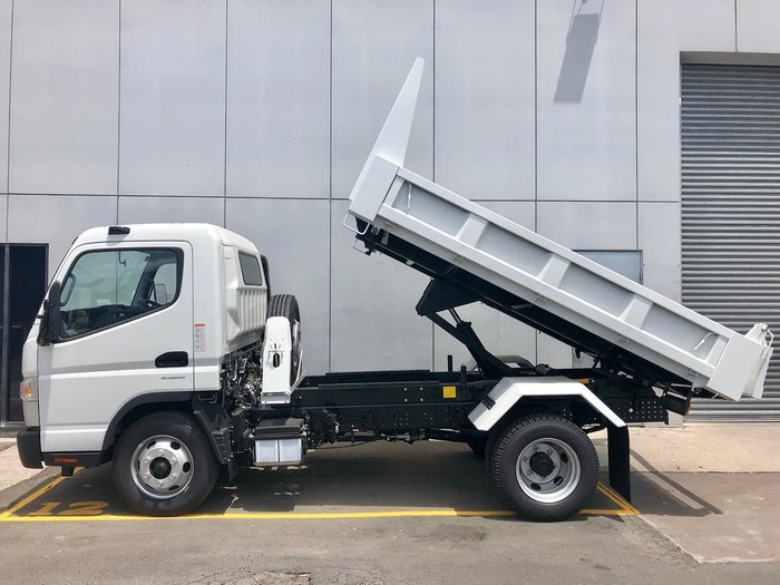 2020 FUSO CANTER 815 FACTORY TIPPER SAFETY PACK AMT null null White