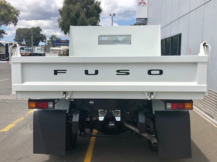 2020 FUSO MITSUBISHI CANTER 815 FACTORY TIPPER MANUAL SAFETY PACK White