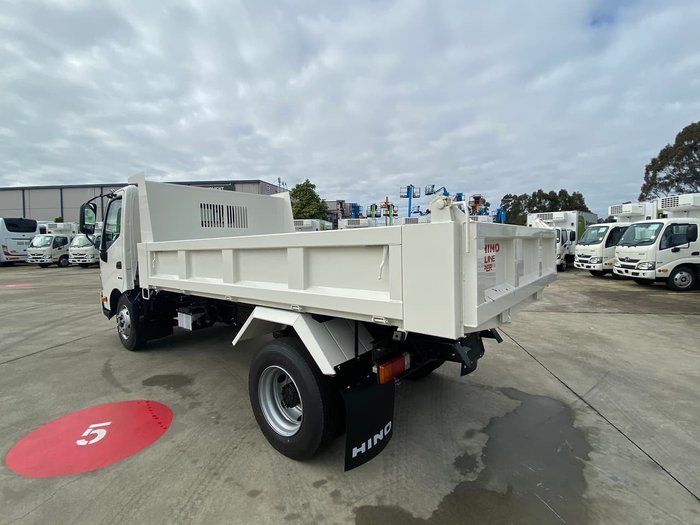 2020 HINO 300 SERIES 917 TIPPER - NEW MODEL null null White