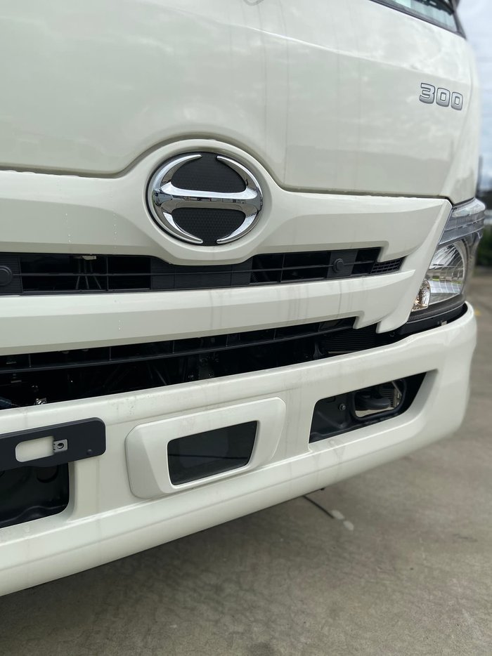 2020 HINO 300 SERIES 717 TIPPER - NEW MODEL null null White