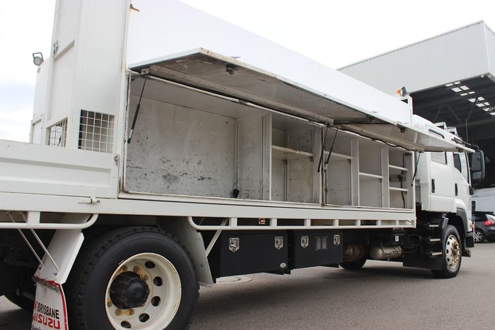 2013 ISUZU FTR 900 WHITE