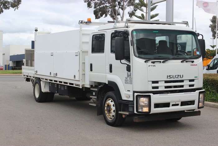 2013 ISUZU FTR 900 WHITE