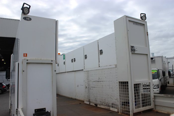 2013 ISUZU FTR 900 WHITE