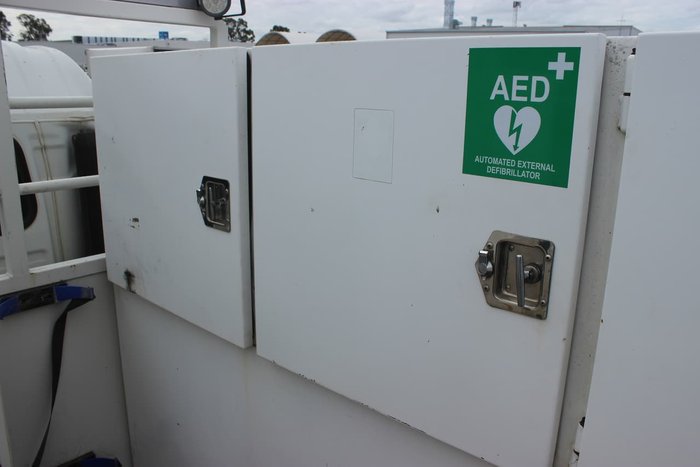 2013 ISUZU FTR 900 WHITE