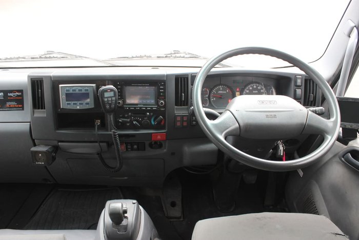 2013 ISUZU FTR 900 WHITE