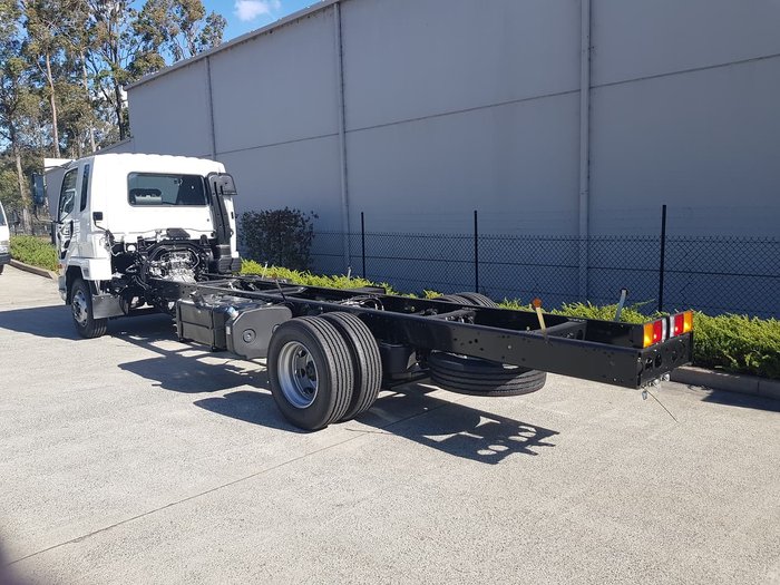 2020 FUSO FIGHTER 1224 AUTO AIR - CAB CHASSIS White