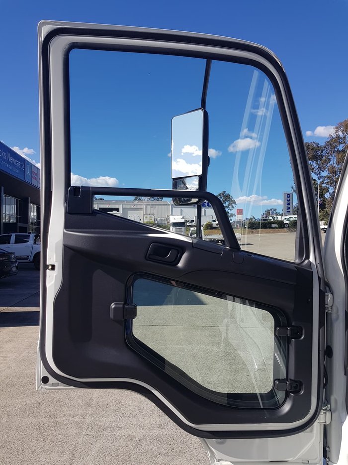 2020 FUSO FIGHTER 1224 AUTO AIR - CAB CHASSIS null null White