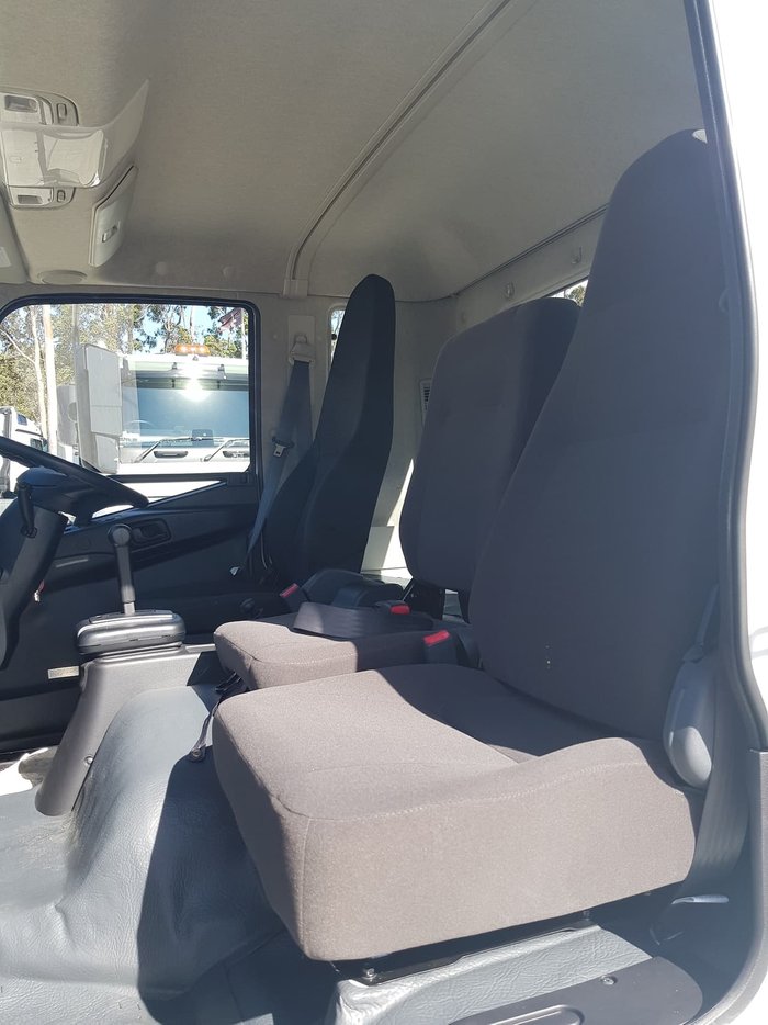 2020 FUSO FIGHTER 1224 AUTO AIR - CAB CHASSIS null null White