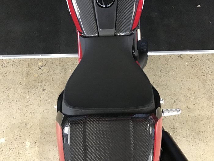 2020 Indian 2020 Indian 1200CC FTR 1200 S (RACE REPLICA) Road Black