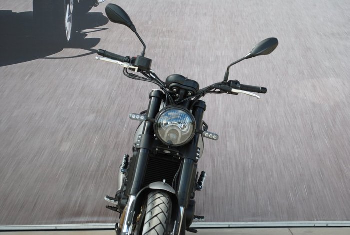 2020 Benelli LEONCINO (ABS) Silver