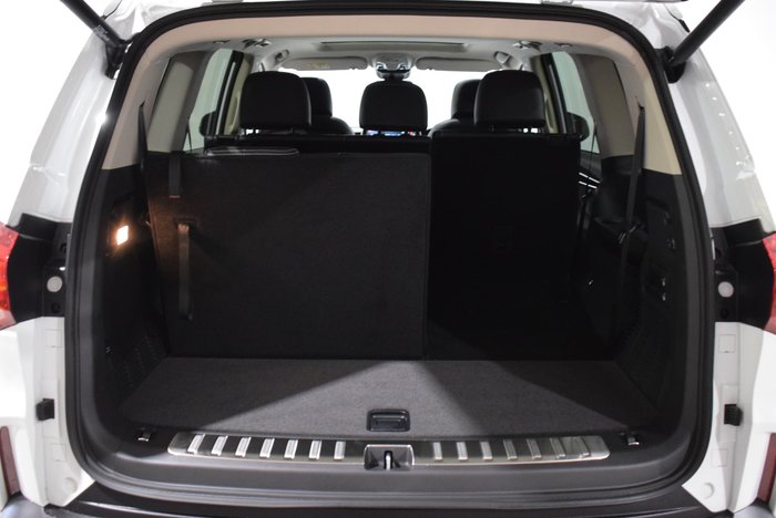 2020 LDV D90 Executive SV9A 4X4 Dual Range Warm White