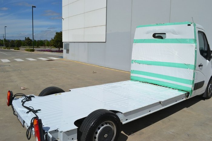 2018 Renault Master X62 MINERAL WHITE