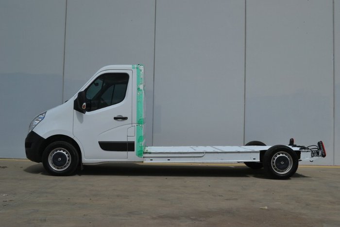 2018 Renault Master X62 MINERAL WHITE