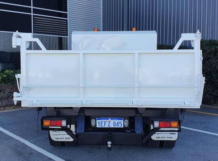 2013 FUSO 815 CANTER WHITE